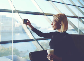 Top Tip: How to Use Snapchat on iPhone and Android